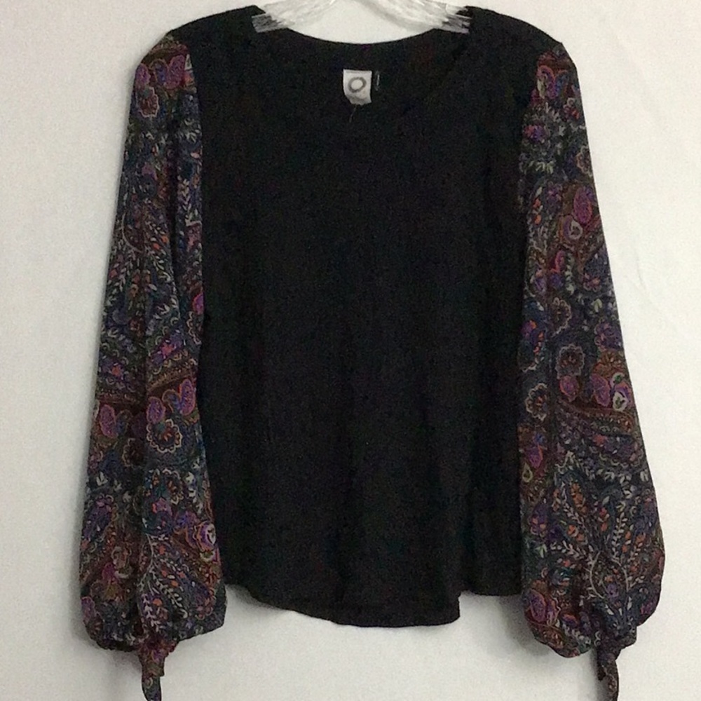 NWT Akemi + Kin Maybelle Tie Sleeve Top Black SM